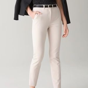 White House | Black Market Comfort Stretch Slim Ankle Pant (Size 4)